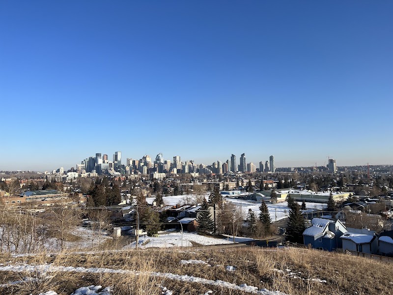 West Hillhurst off-leash area dog park