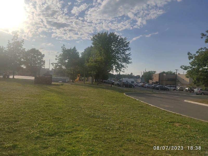 Centre des loisirs de St-Germain-de-Grantham dog park