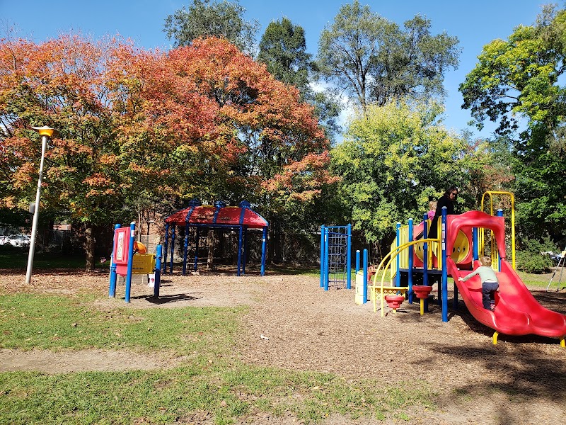 Beresford Park dog park