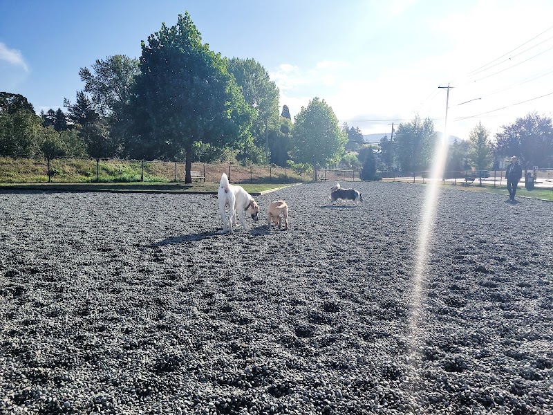 Somenos Creek Dog Park dog park