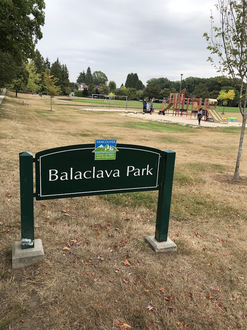 Balaclava Park dog park